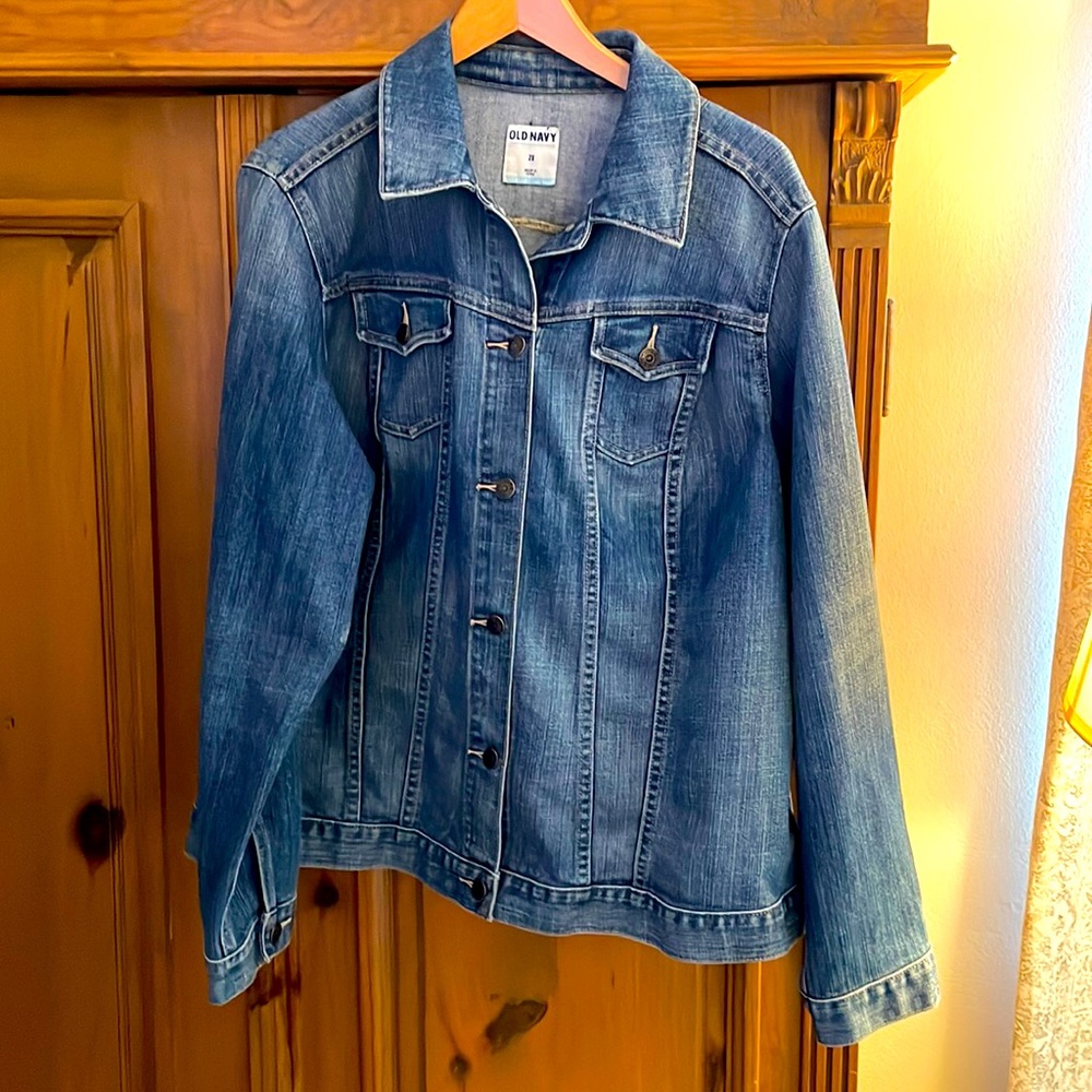 Never worn denim jacket.